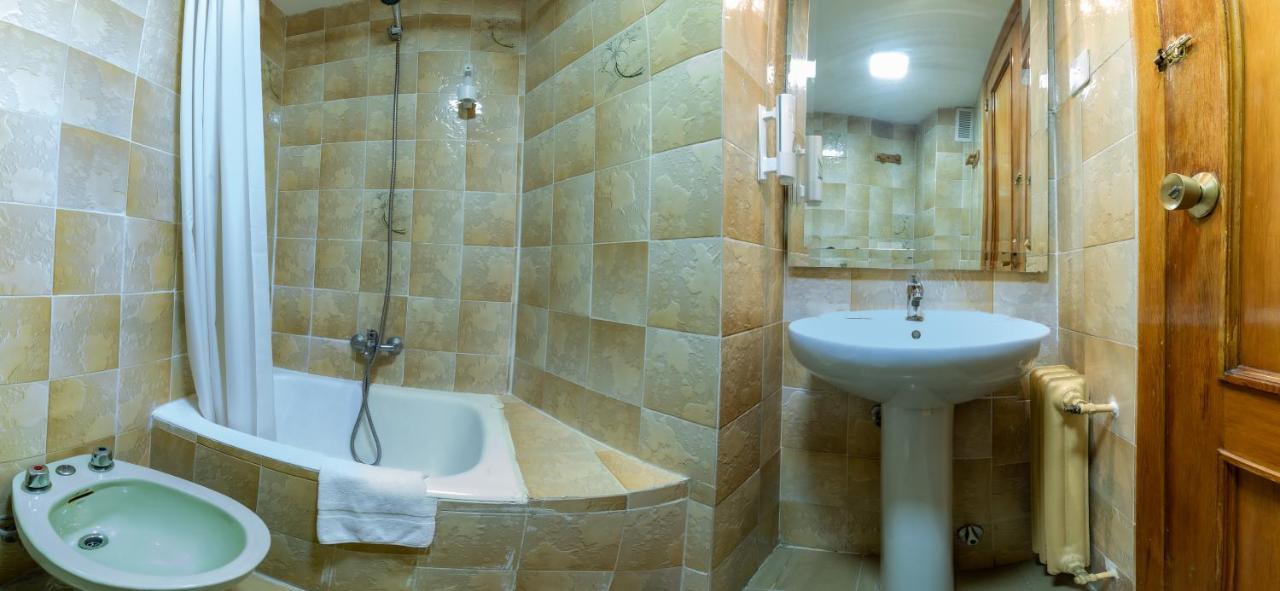 Casa De Huespedes Carabanchel By Vivere Stays Madryt Zewnętrze zdjęcie